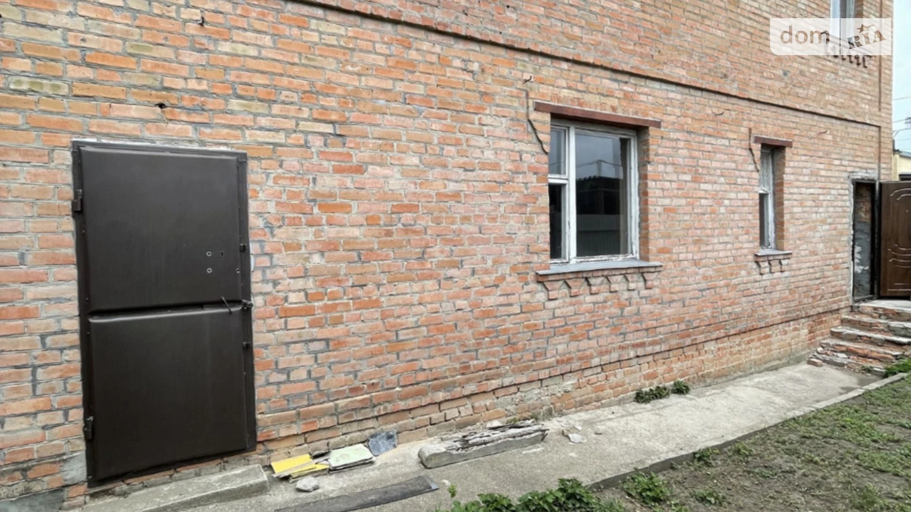 Продается дом на 2 этажа 148 кв. м с подвалом, цена: 46000 $ - фото 2