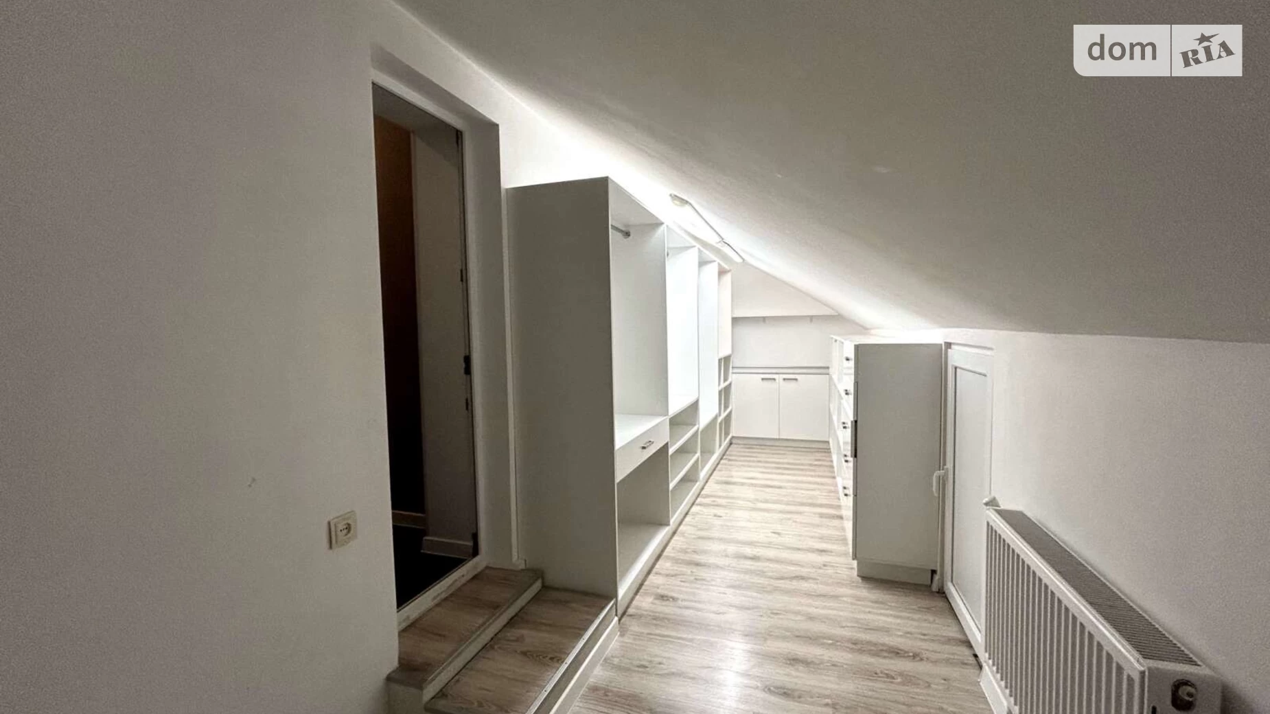 Продается дом на 2 этажа 180 кв. м с мебелью, цена: 200000 $ - фото 2