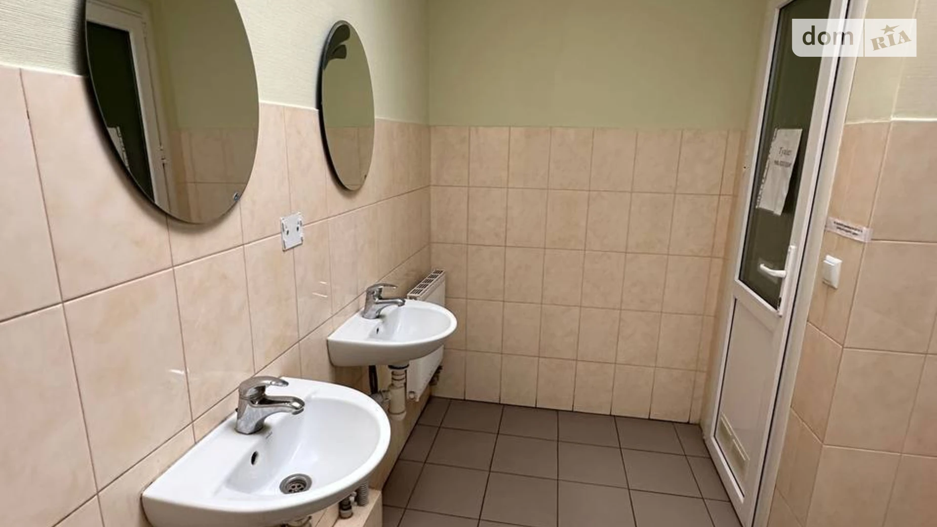 Сдается в аренду офис 25 кв. м в бизнес-центре, цена: 250 $ - фото 4