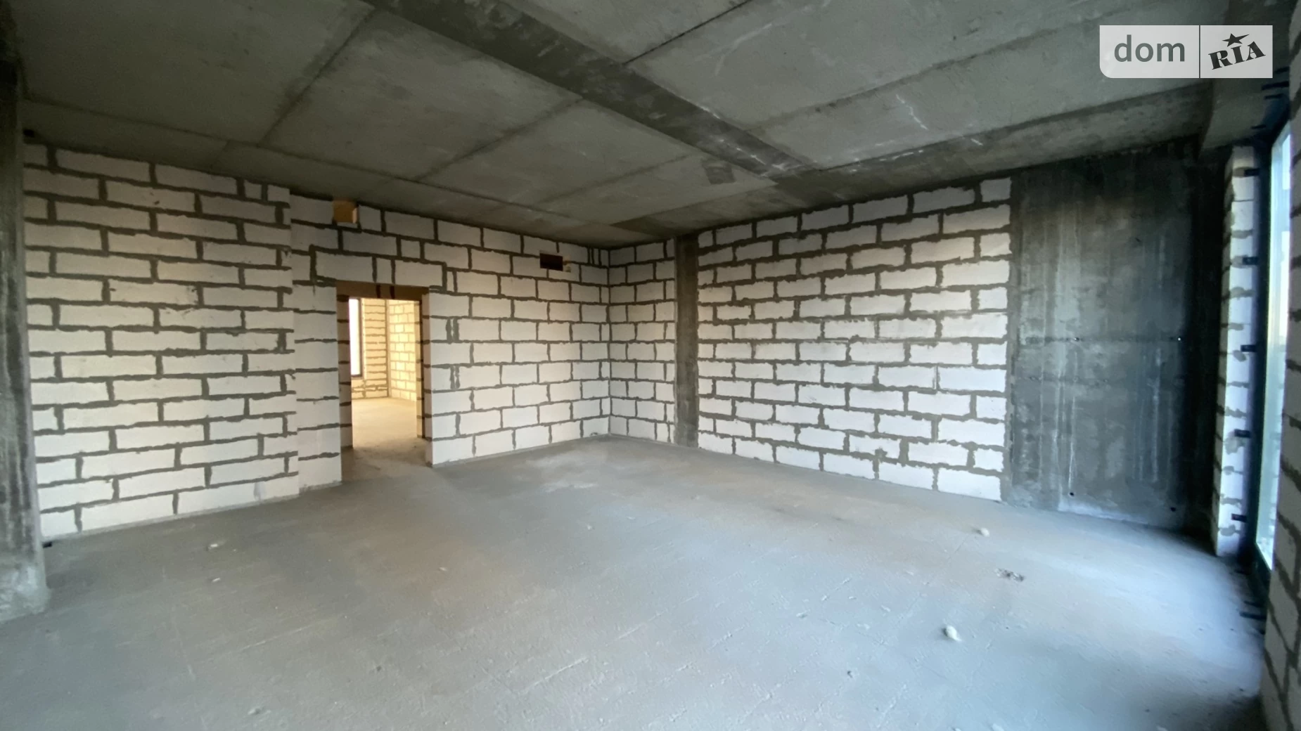 Продается 1-комнатная квартира 42 кв. м в Днепре, ул. Уляновская(Ульянова) - фото 2