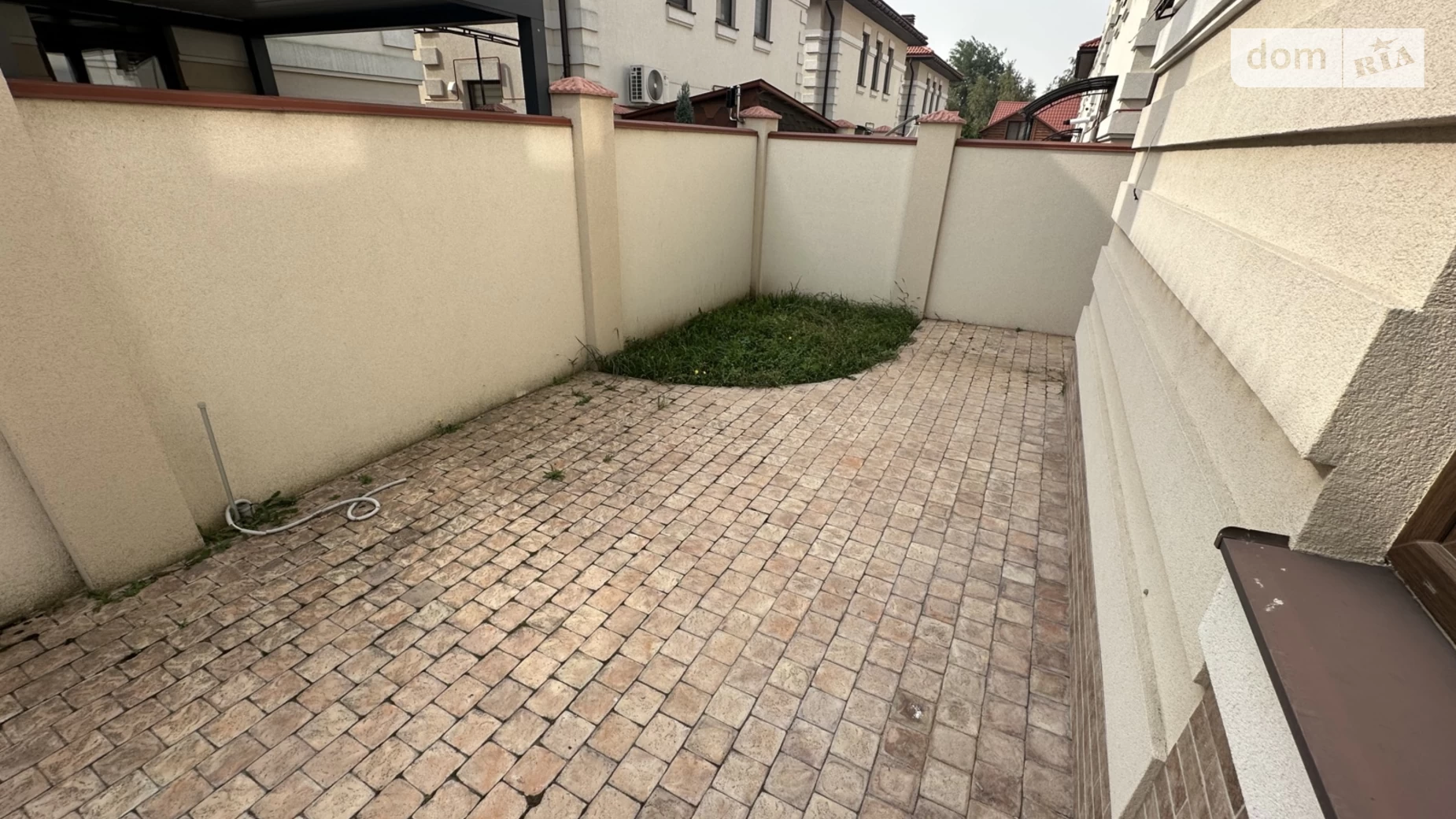 Продается дом на 2 этажа 128 кв. м с террасой, цена: 125000 $ - фото 2