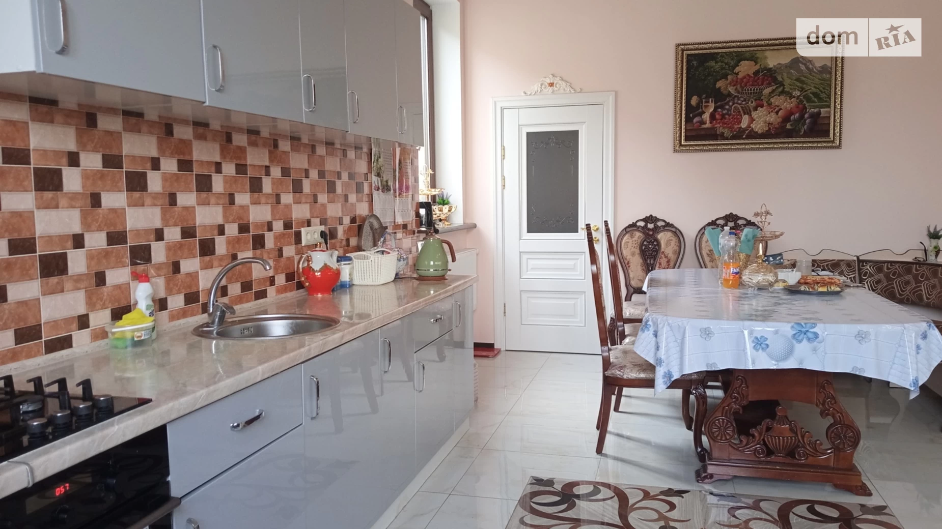 Продается дом на 2 этажа 200 кв. м с мебелью, цена: 290000 $ - фото 3