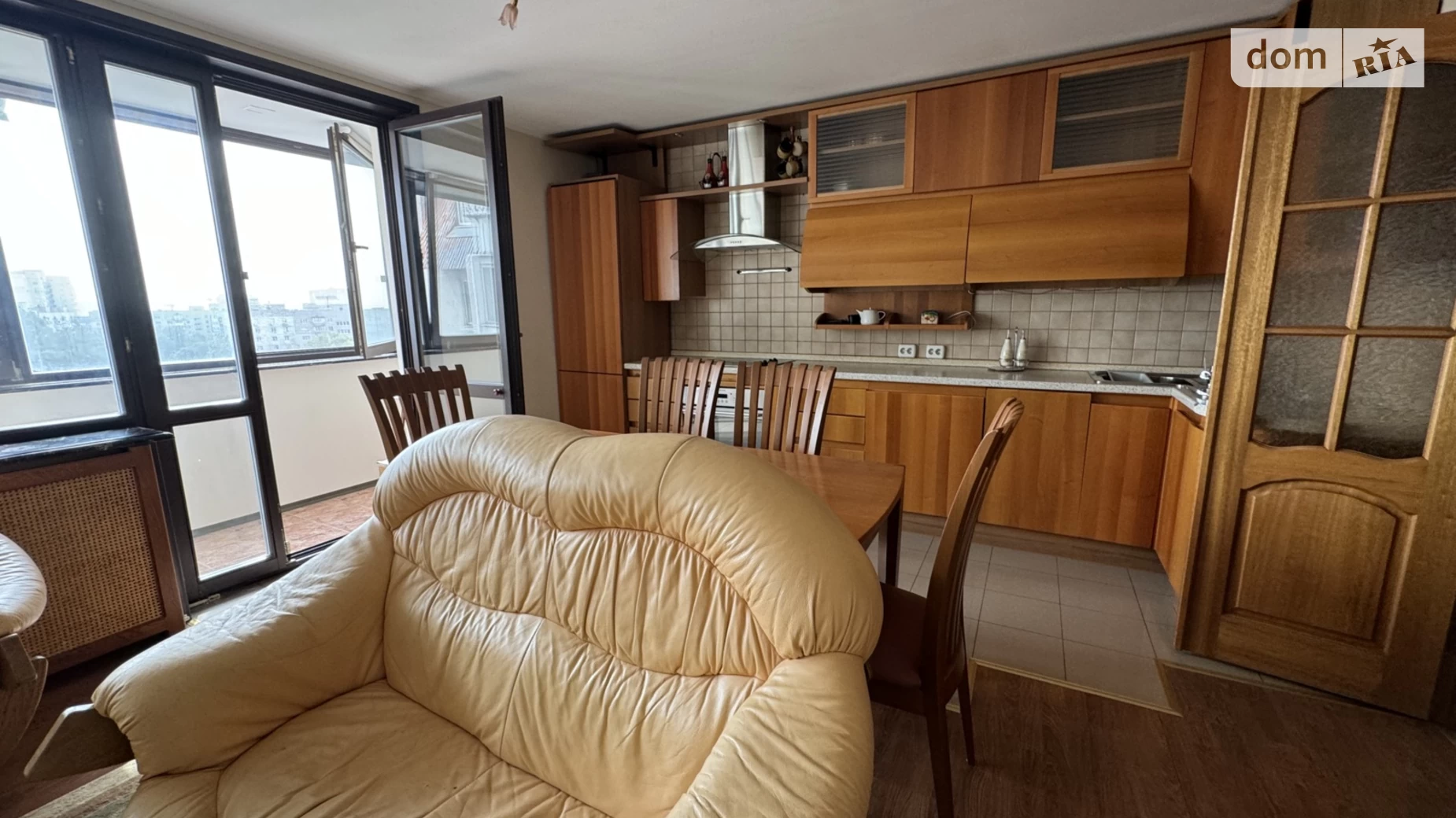 Продається 4-кімнатна квартира 146.4 кв. м у Одесі, пров. Полуничний - фото 4