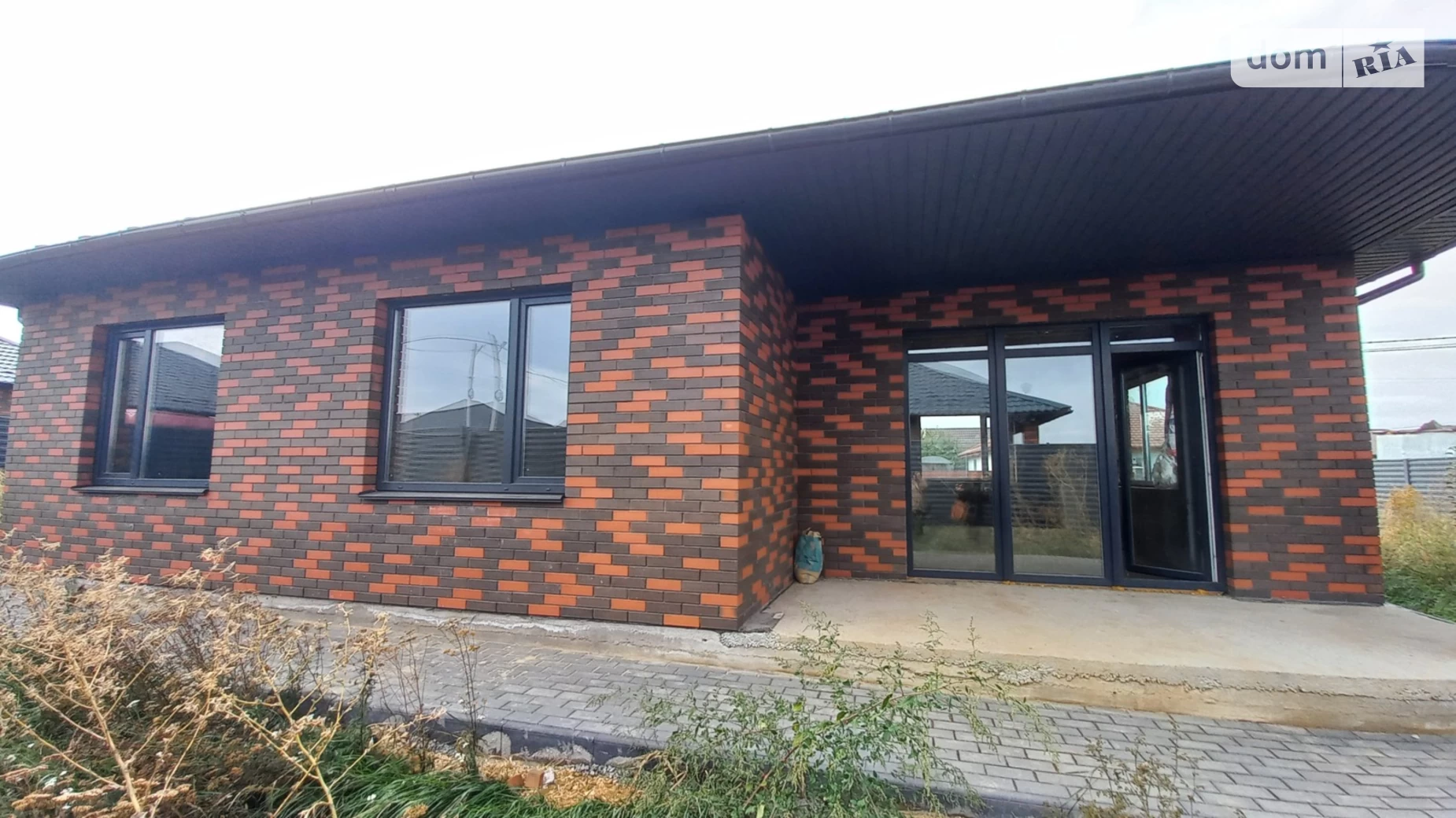 Продается одноэтажный дом 105 кв. м с верандой, цена: 75000 $ - фото 3