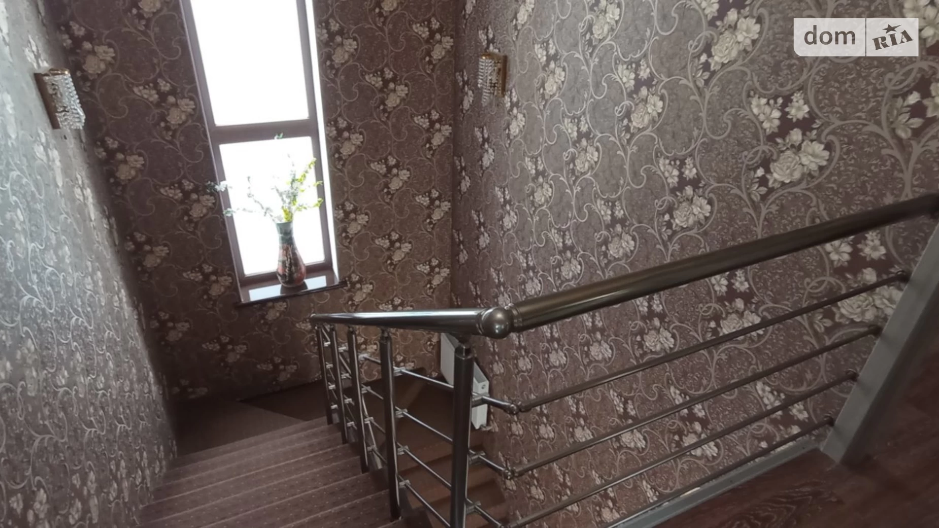 Продается дом на 2 этажа 200 кв. м с садом, цена: 290000 $ - фото 5