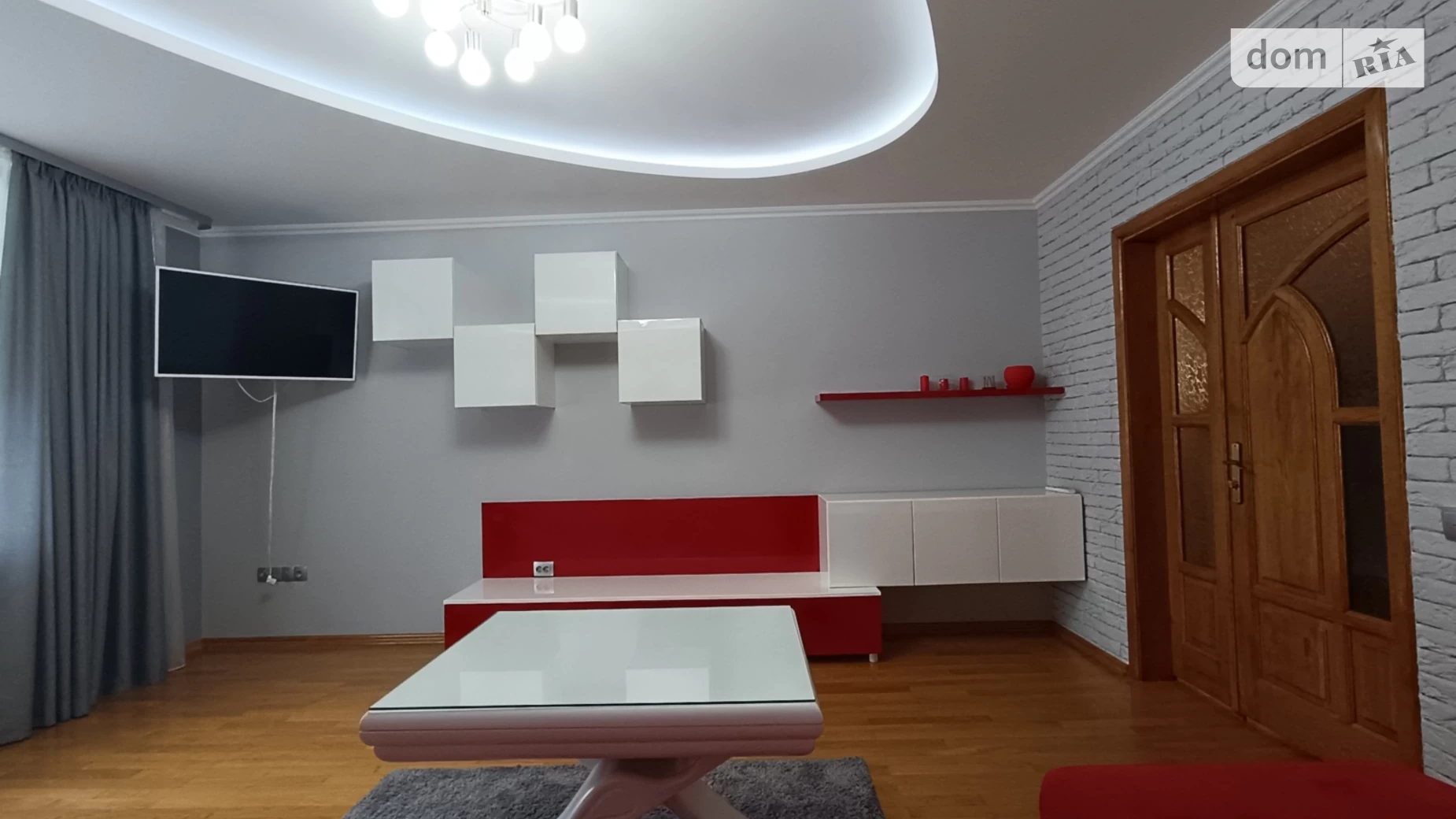 Продается 2-комнатная квартира 74.2 кв. м в Ивано-Франковске, ул. Хмельницкого Богдана, 51 - фото 4