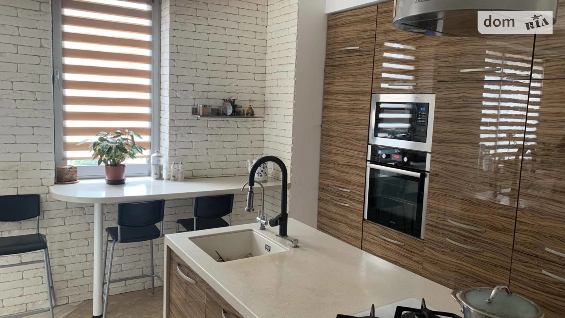Продается дом на 2 этажа 336.2 кв. м с подвалом, цена: 340000 $ - фото 4