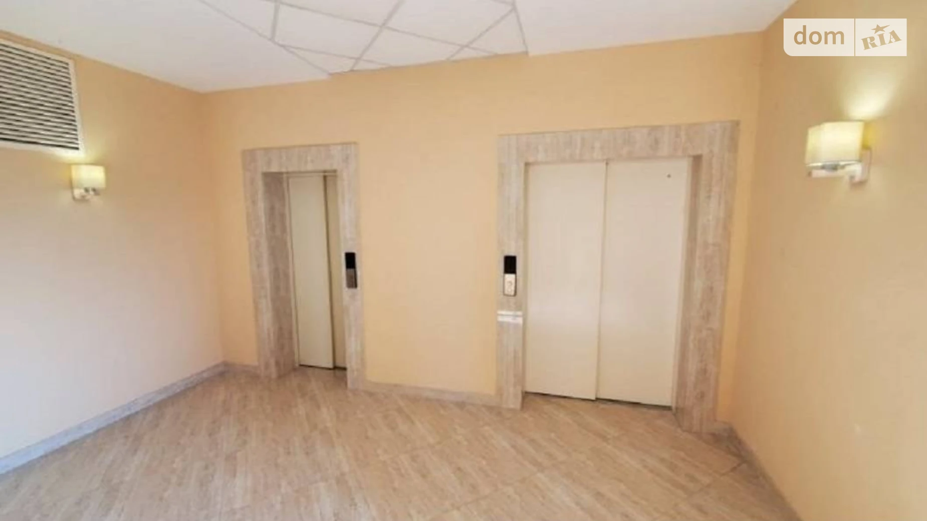 Продається 1-кімнатна квартира 60 кв. м у Одесі, Фонтанська дор., 118А/3 - фото 4