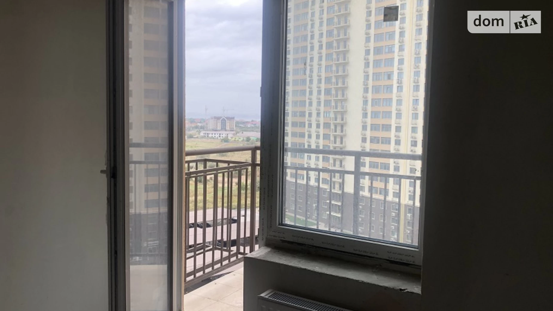 Продається 2-кімнатна квартира 66.4 кв. м у Крижанівка, вул. Академіка Сахарова - фото 2