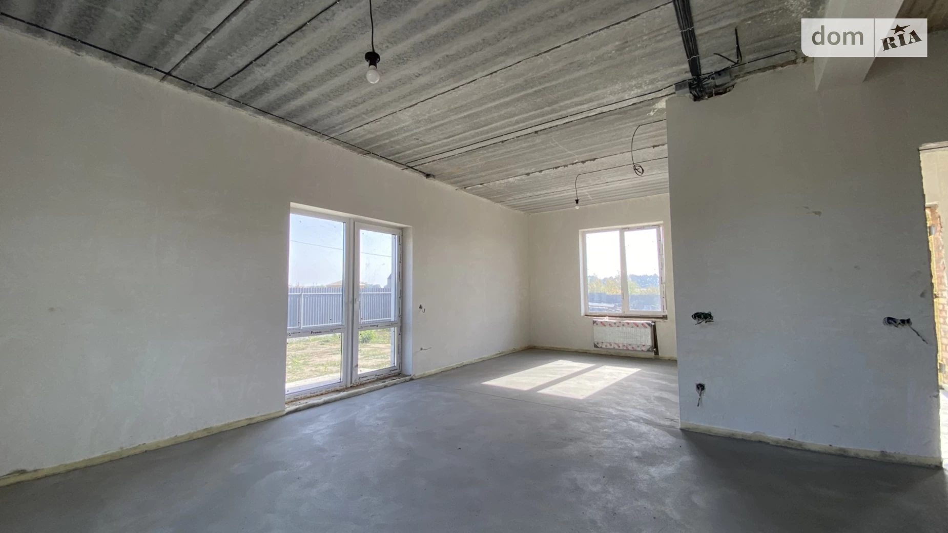 Продается дом на 3 этажа 115 кв. м с бассейном, цена: 83990 $ - фото 2