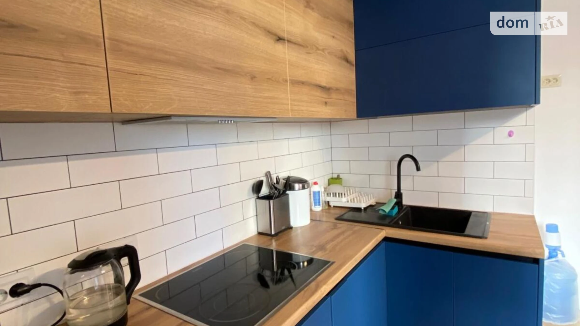 Продается 1-комнатная квартира 46 кв. м в Одессе, ул. Валерия Самофалова - фото 4