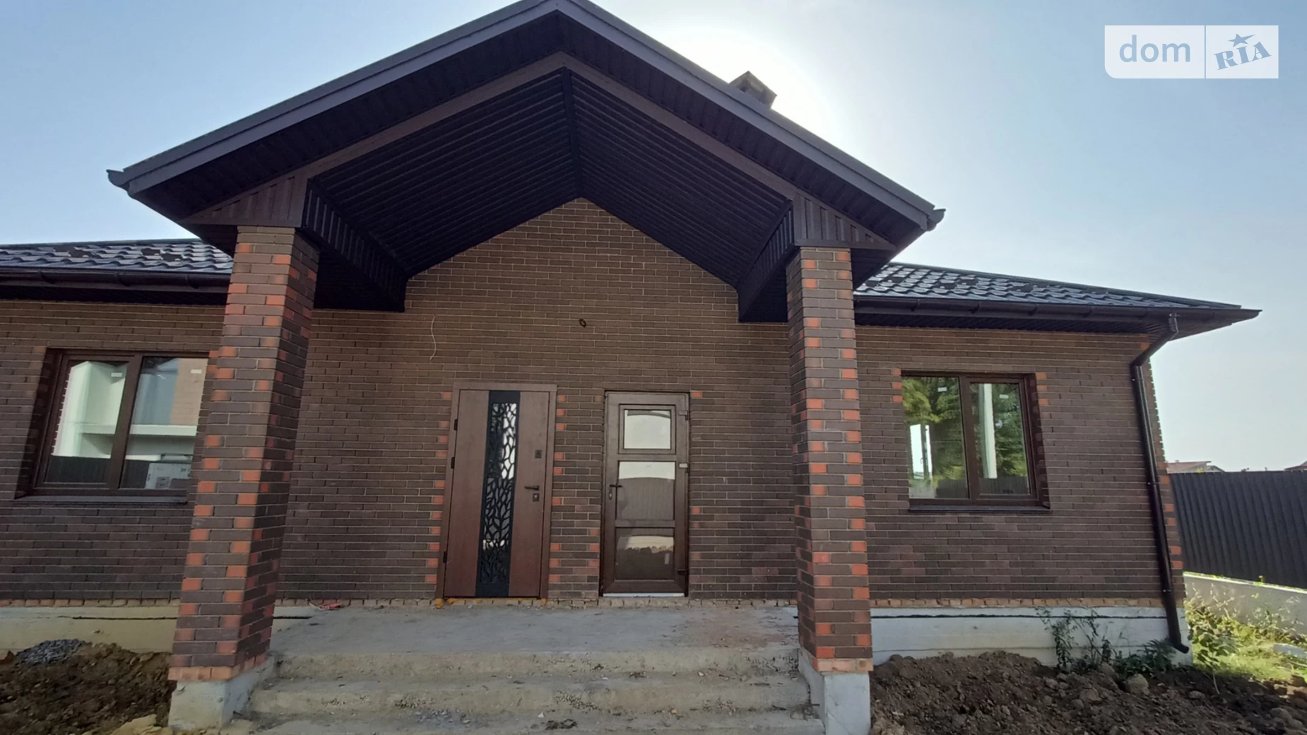 Продается одноэтажный дом 100 кв. м с гаражом, цена: 92000 $ - фото 2