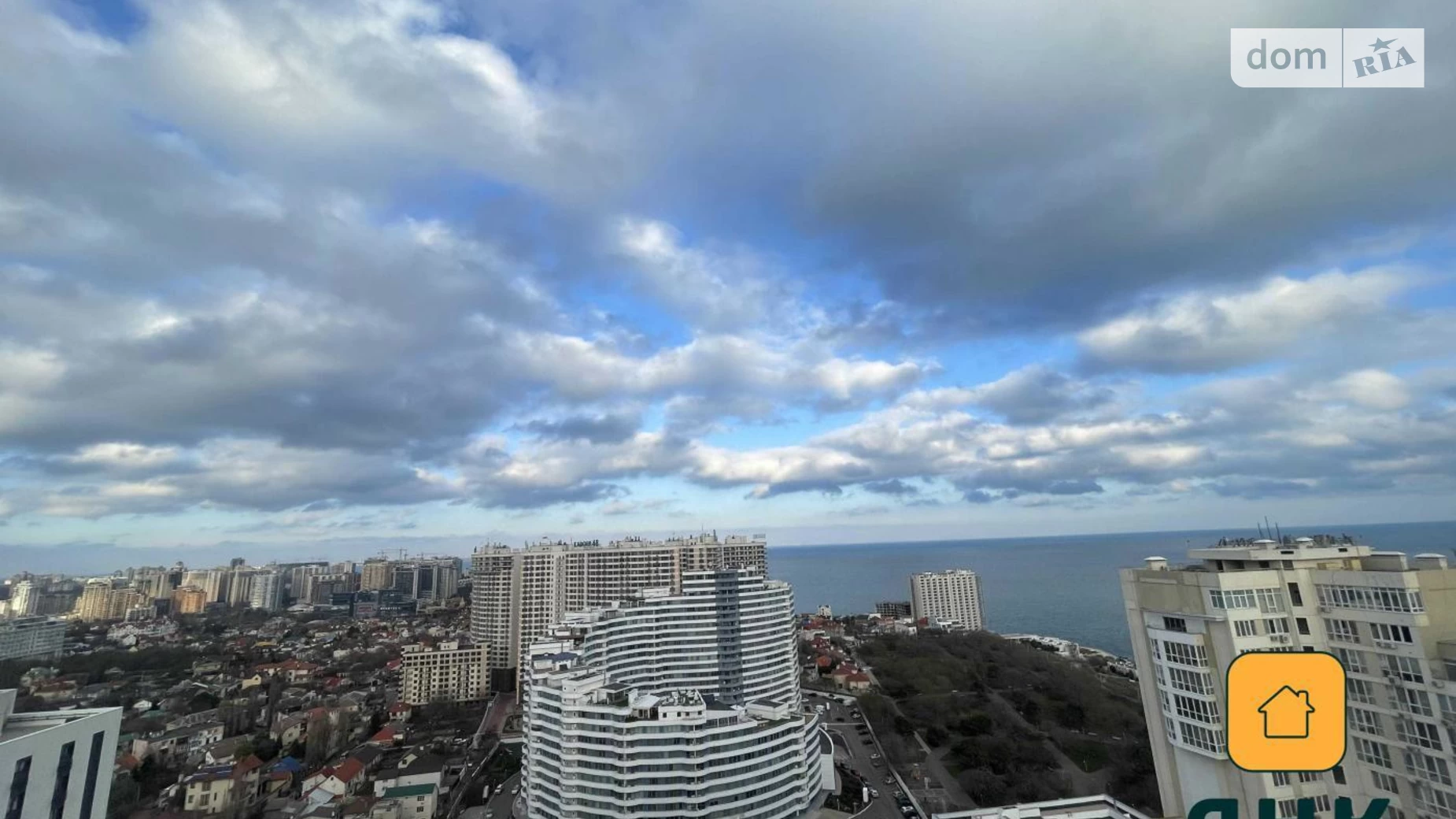 Продається 3-кімнатна квартира 185 кв. м у Одесі, вул. Новоберегова, 12А - фото 3