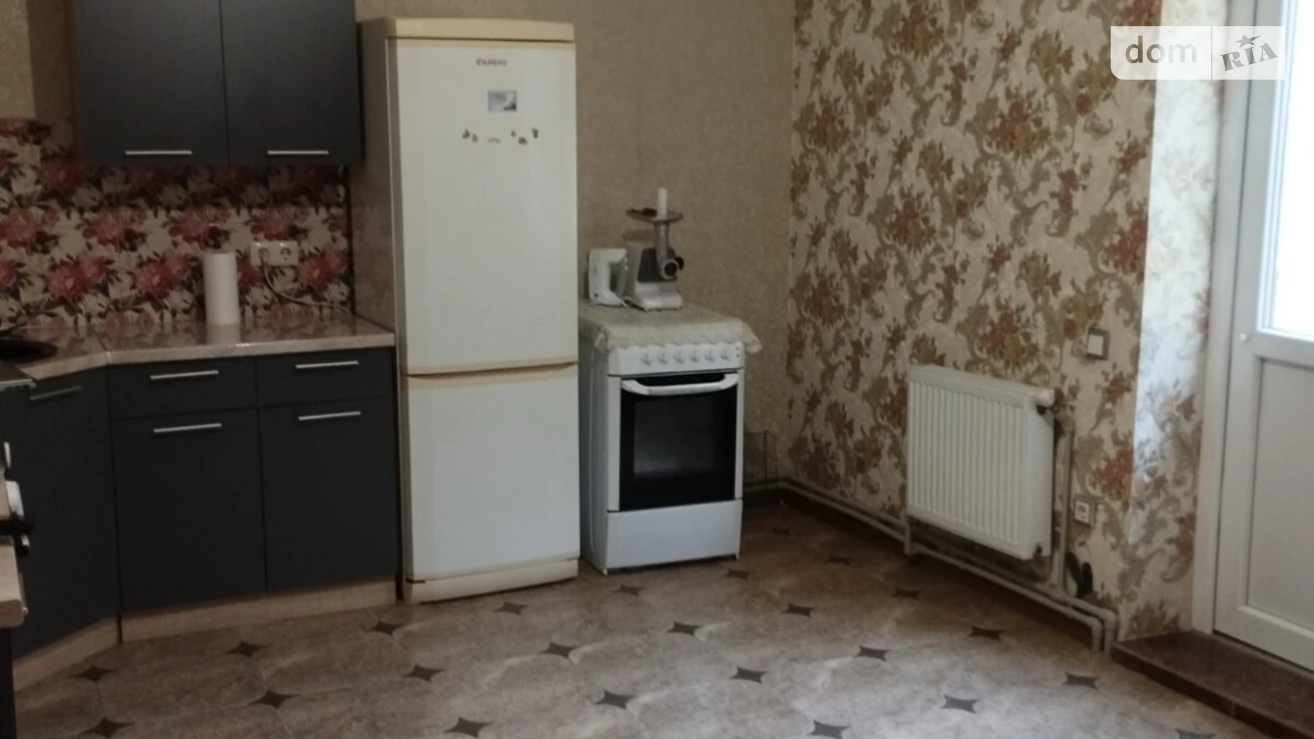 Продается одноэтажный дом 107 кв. м с бассейном, цена: 98900 $ - фото 2