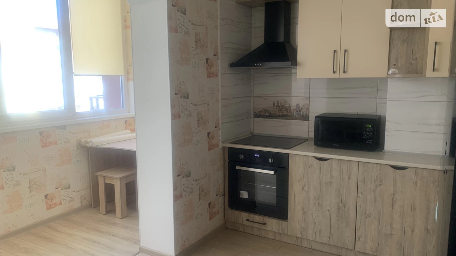 Продается 1-комнатная квартира 40 кв. м в Одессе, мас. Радужный - фото 2