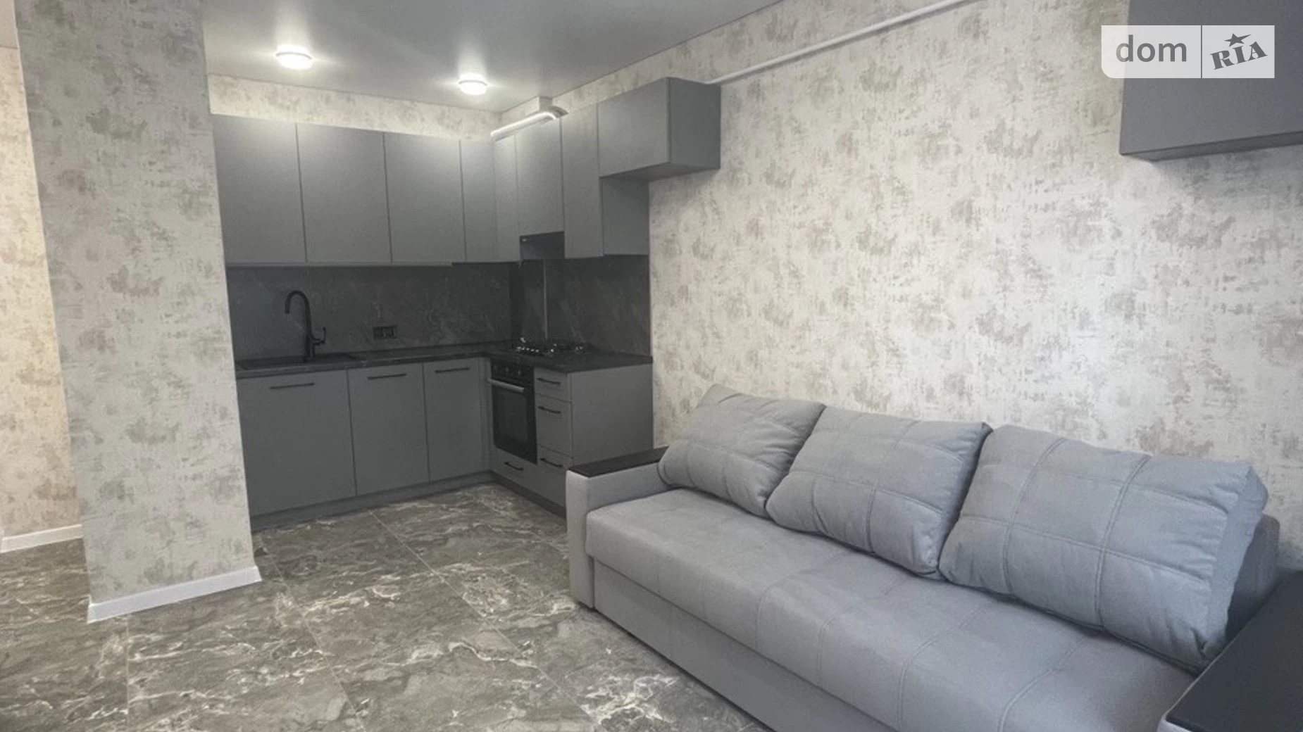 Продается 1-комнатная квартира 34 кв. м в Одессе, ул. Инглези, 2 корпус 5 - фото 2