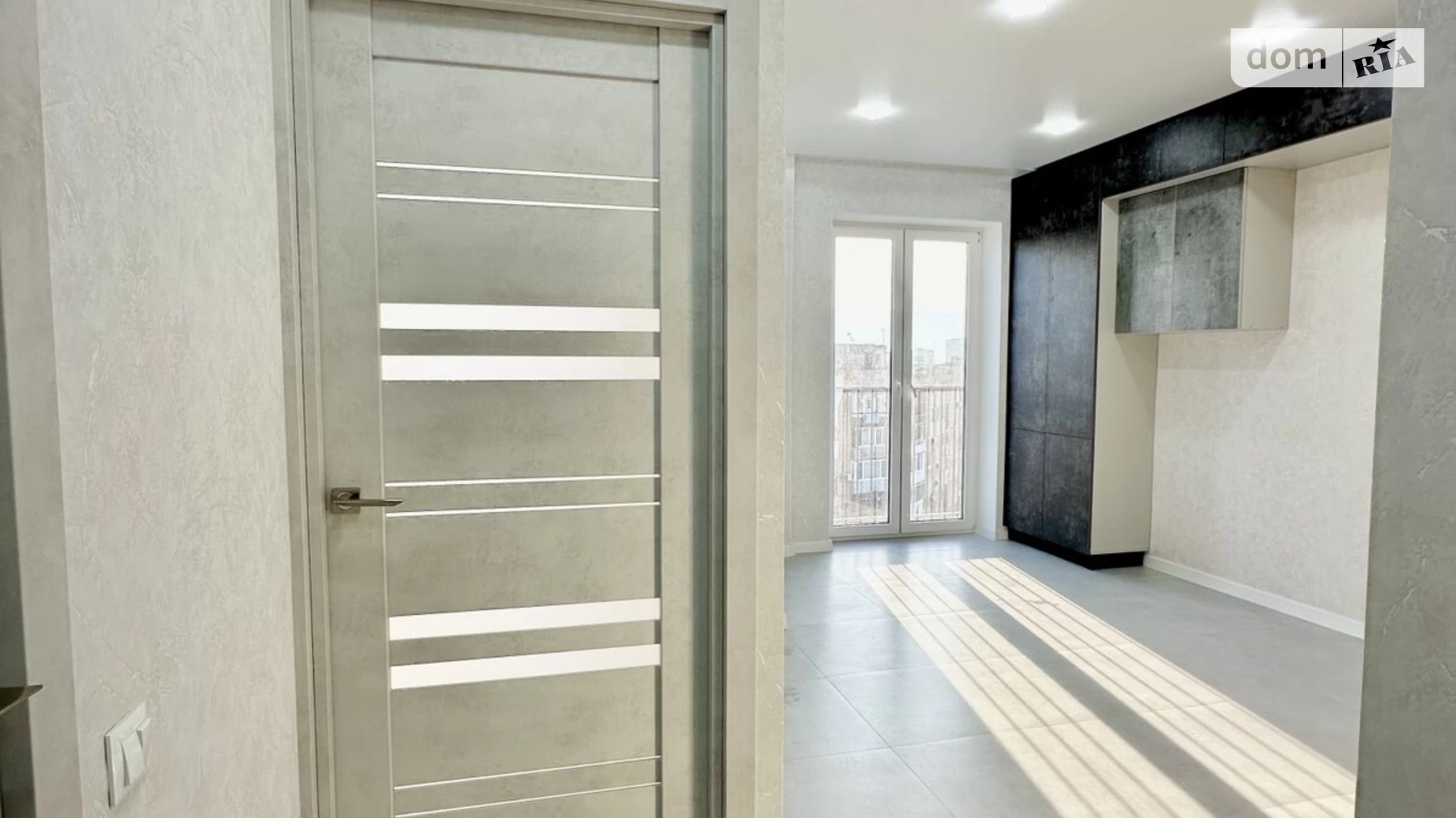 Продается 1-комнатная квартира 33 кв. м в Одессе, ул. Инглези, 2 корпус 8 - фото 4
