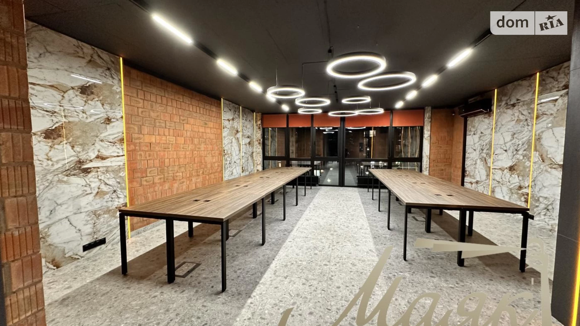 Сдается в аренду офис 300 кв. м в бизнес-центре, цена: 7500 $ - фото 5