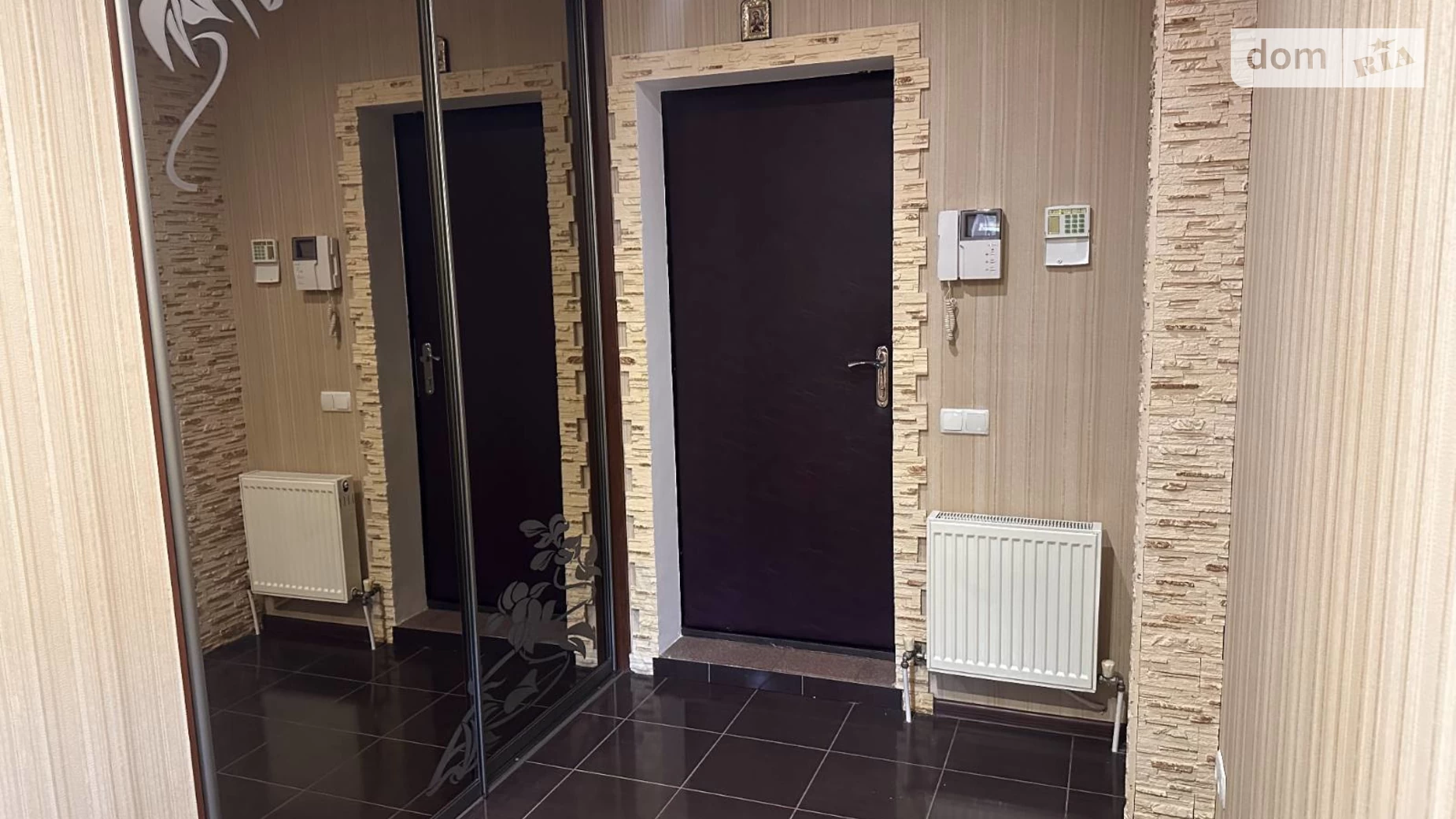 Продается дом на 2 этажа 115.2 кв. м с гаражом, цена: 87000 $ - фото 2