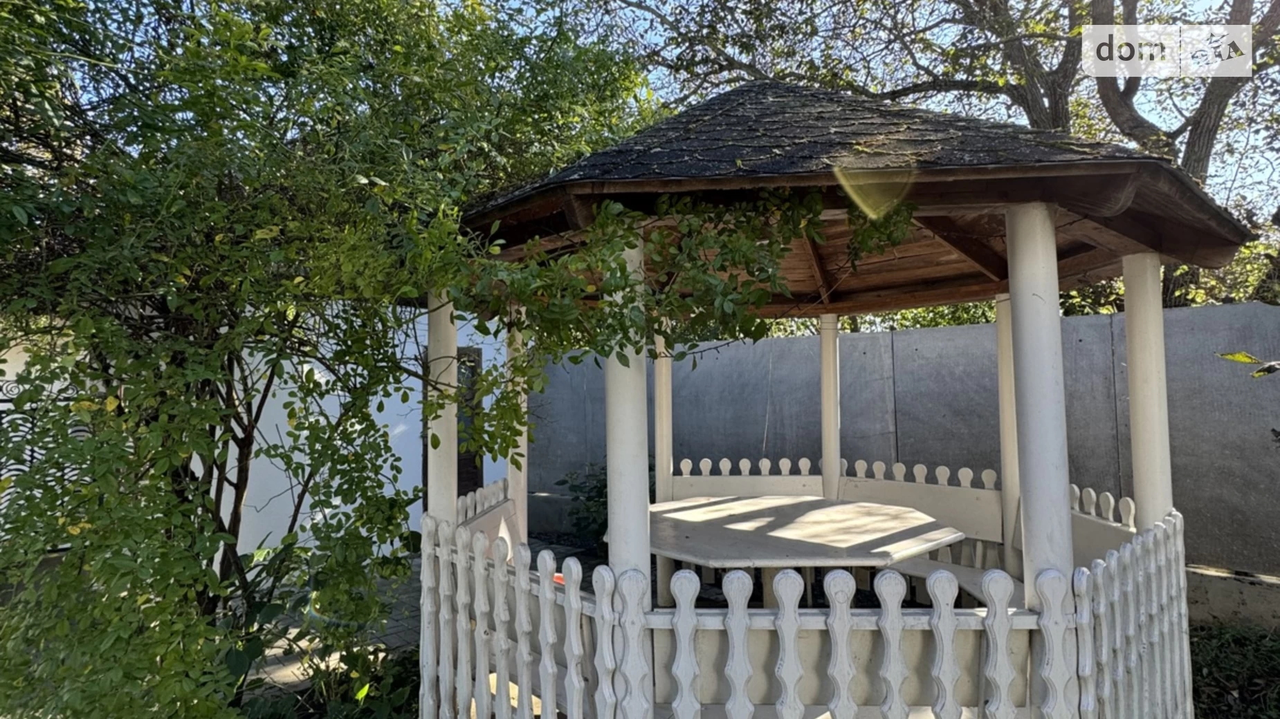 Продается дом на 2 этажа 200 кв. м с беседкой, цена: 130000 $ - фото 3