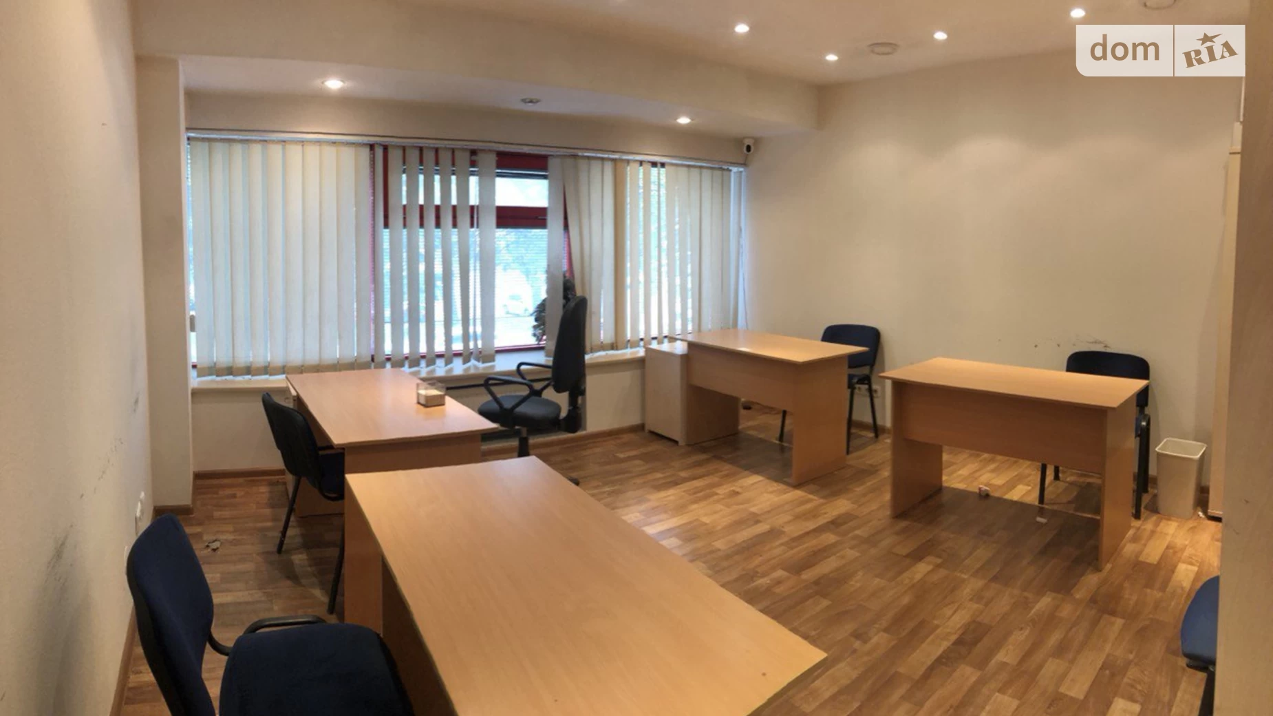 Здається в оренду офіс 22 кв. м в бізнес-центрі, цена: 8800 грн - фото 2