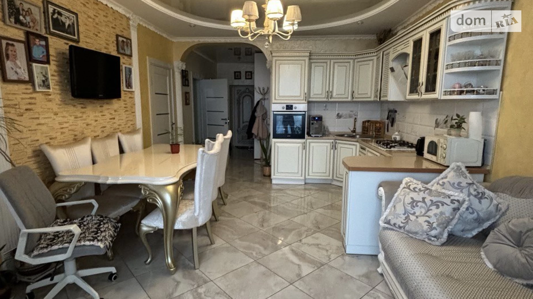 Продається 2-кімнатна квартира 87.1 кв. м у Хмельницькому, вул. Зарічанська, 11Ж - фото 2
