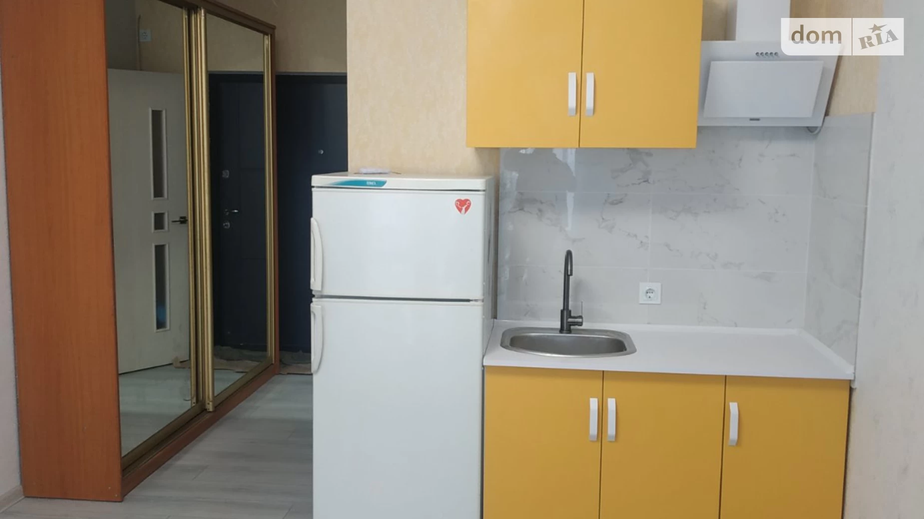 Продається 1-кімнатна квартира 21.6 кв. м у Одесі, вул. Радісна, 29 корпус 2 - фото 3