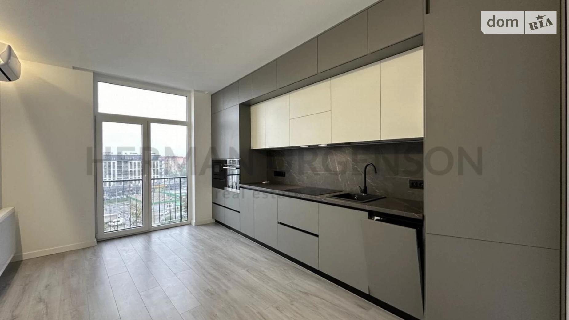 Продается 2-комнатная квартира 66 кв. м в Ужгороде, цена: 117000 $ - фото 2