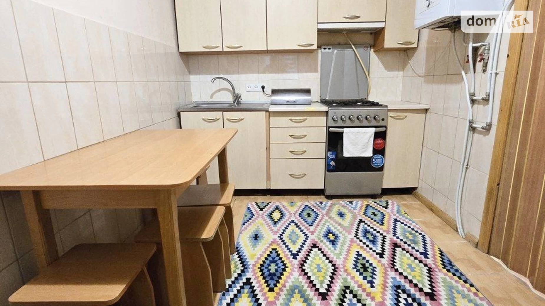 Сдается в аренду 2-комнатная квартира 55 кв. м в Черновцах, ул. Первомайская - фото 2