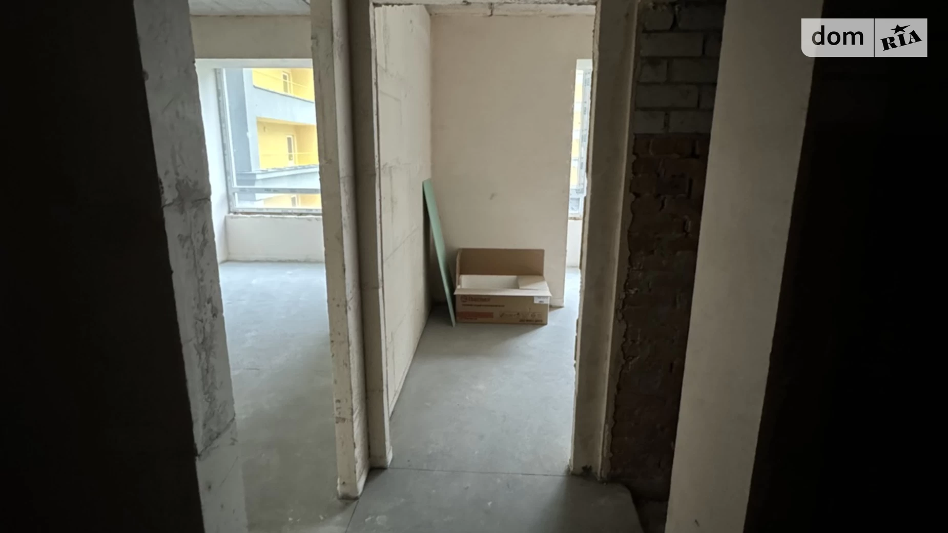 Продается 2-комнатная квартира 64 кв. м в Буче, ул. Ивана Кожедуба, 4А - фото 2
