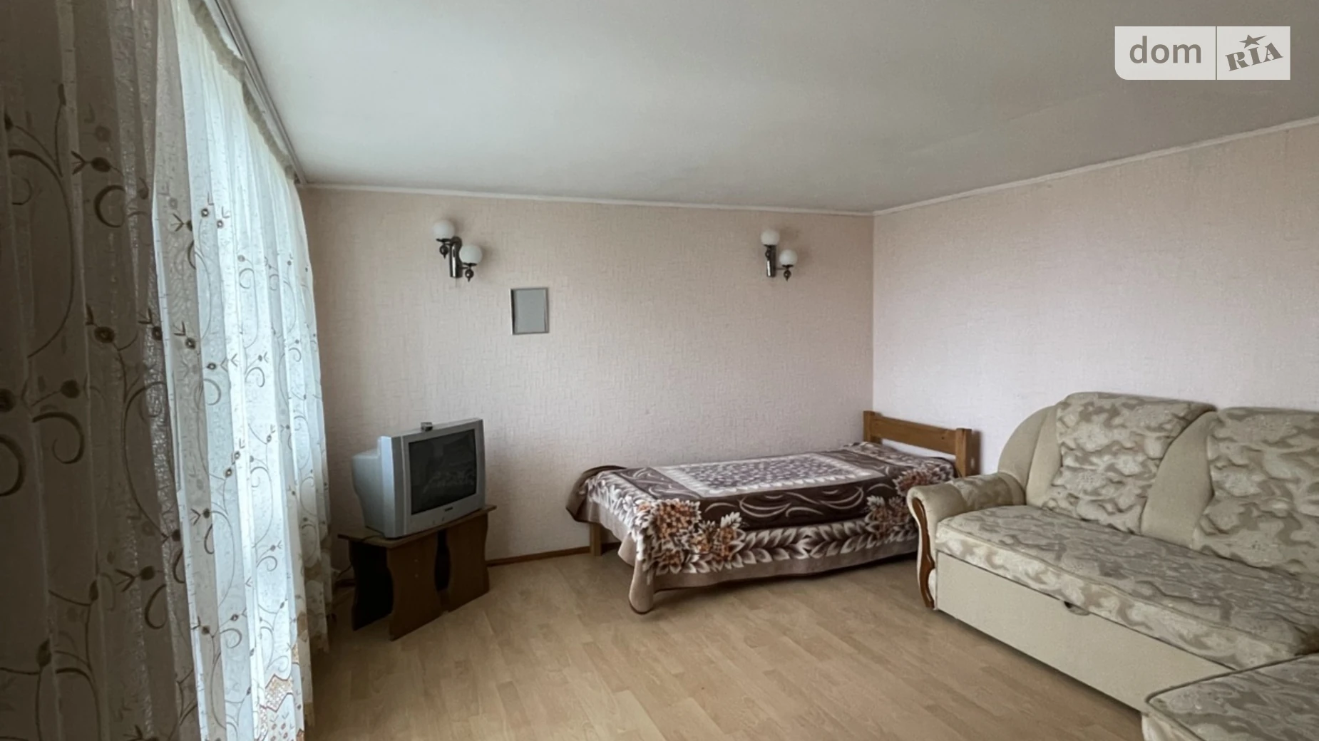 Продается дом на 3 этажа 318 кв. м с мансардой, цена: 80000 $ - фото 5