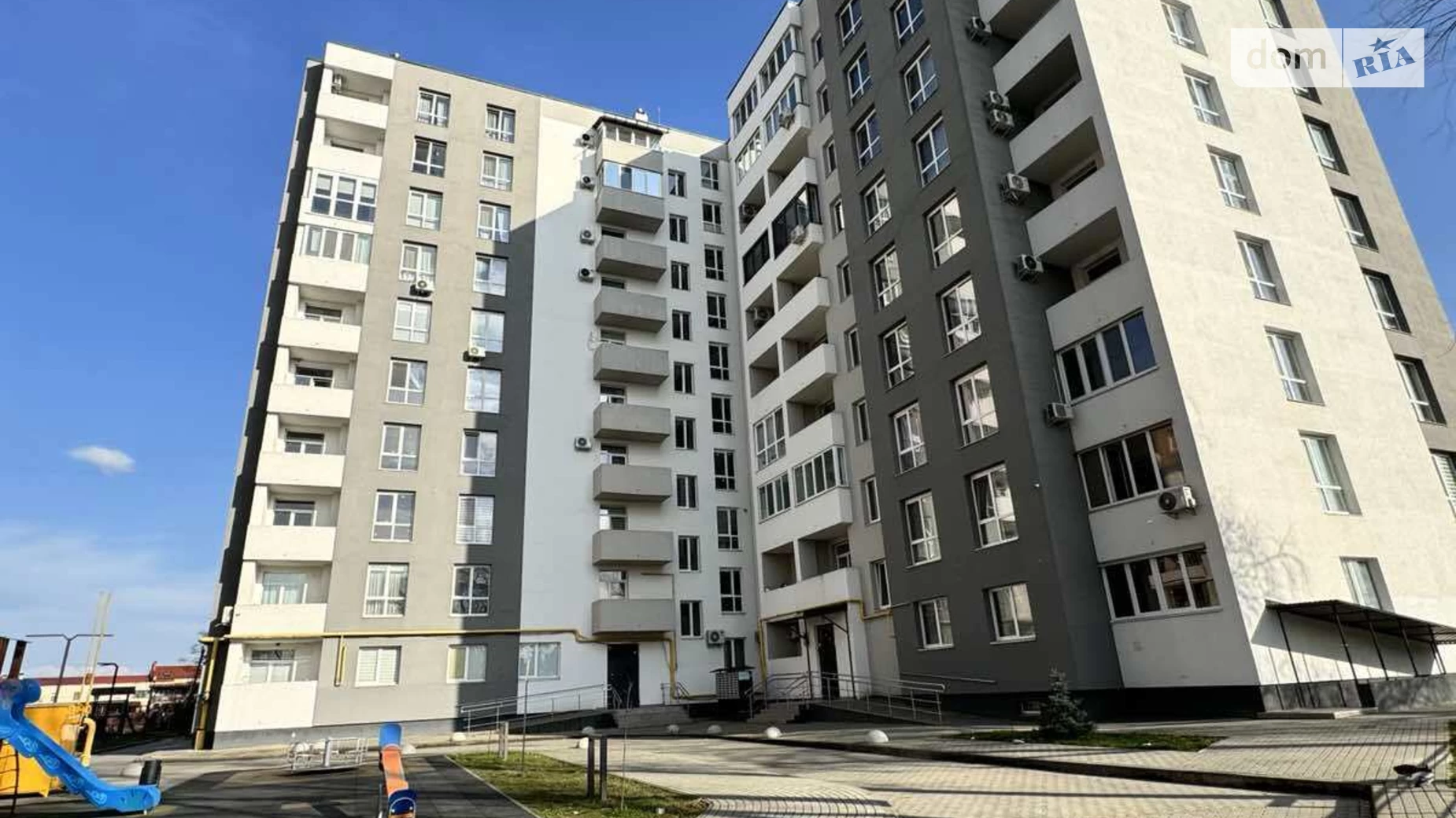 Продается 2-комнатная квартира 79.3 кв. м в Ужгороде, цена: 83000 $ - фото 2
