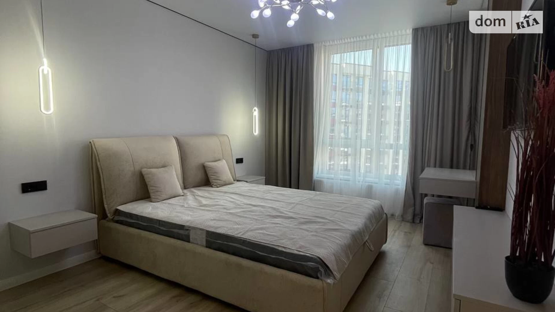 Продается 2-комнатная квартира 60 кв. м в Ивано-Франковске, цена: 100000 $ - фото 2