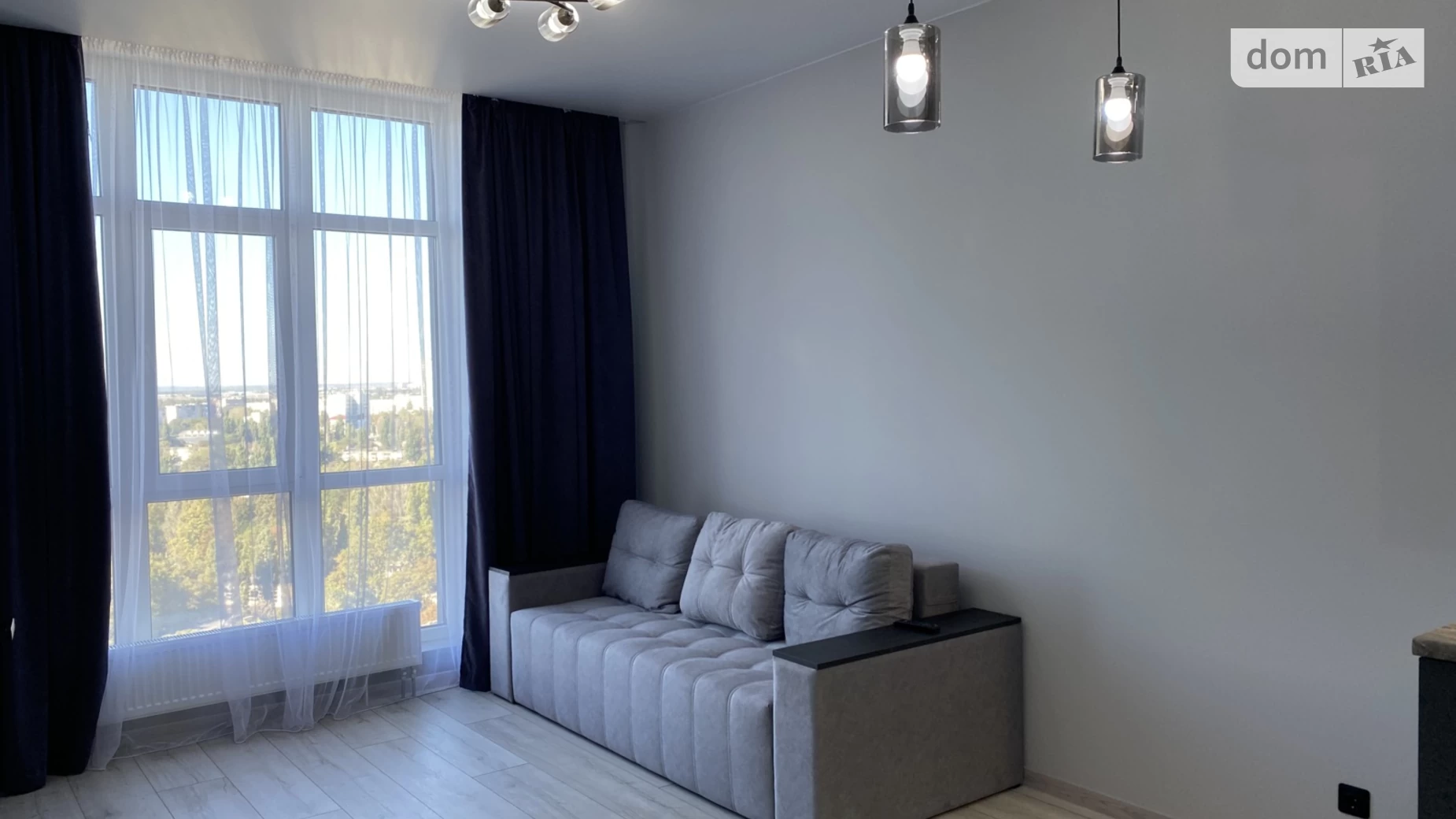 Продается 1-комнатная квартира 43 кв. м в Одессе, ул. Академика Филатова - фото 3