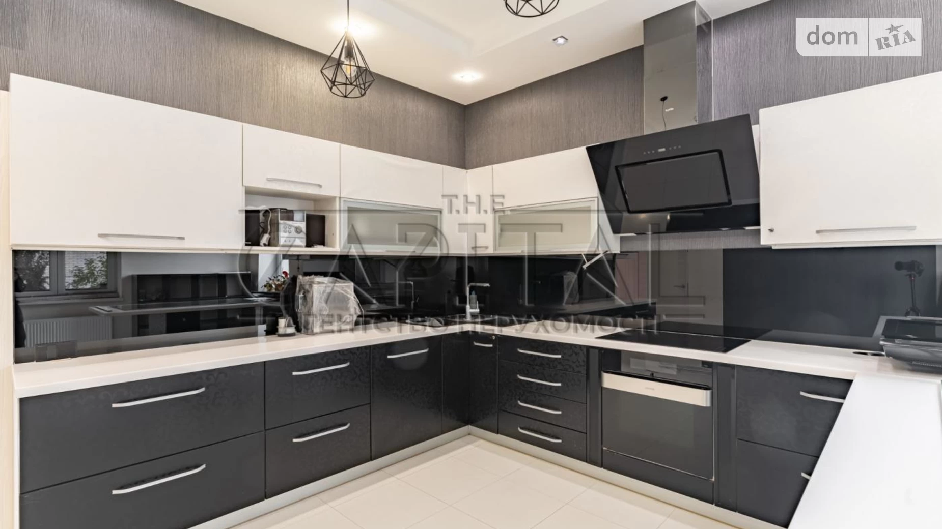 Продается дом на 2 этажа 363 кв. м с балконом, цена: 560000 $ - фото 5
