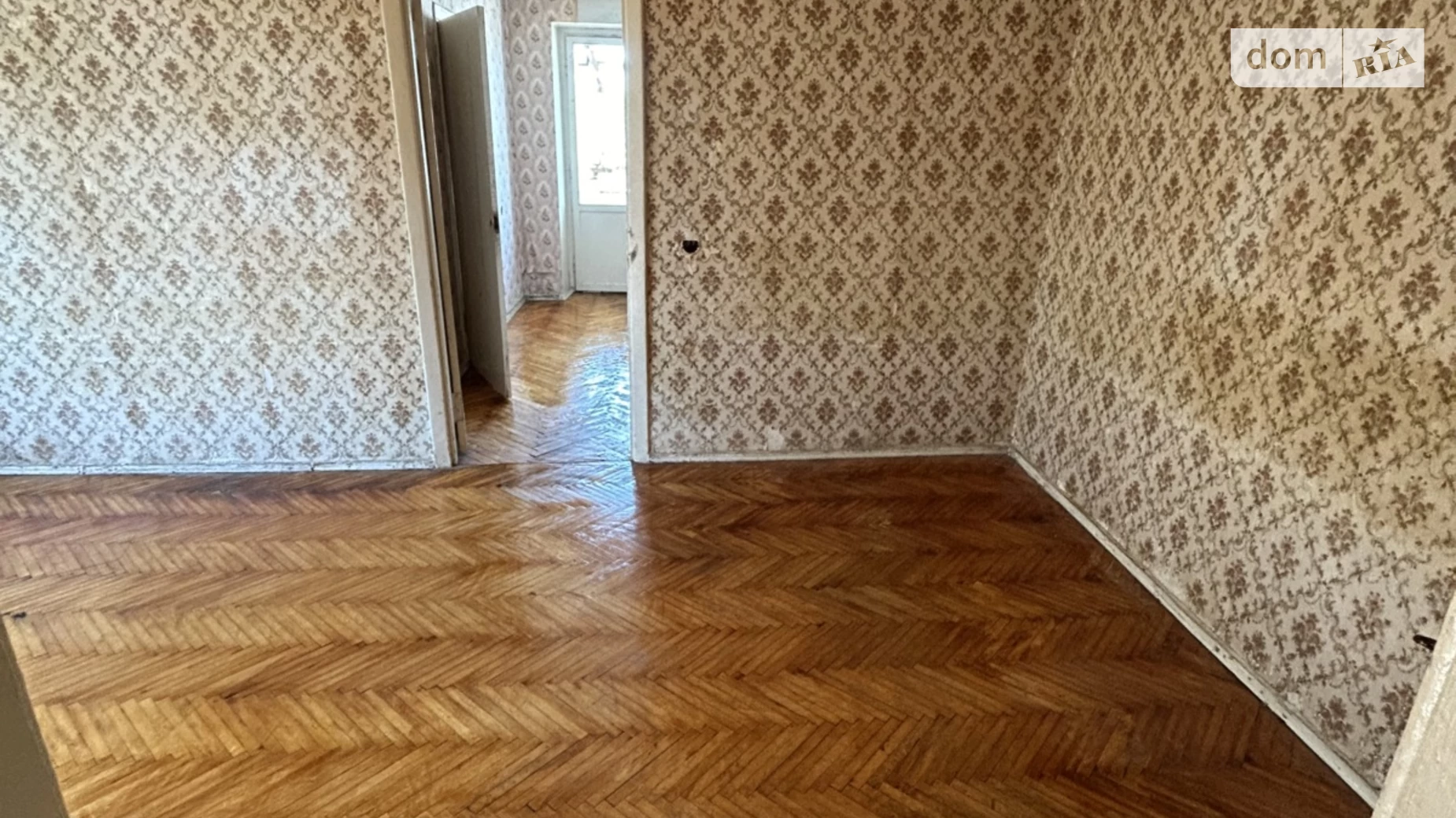 Продается 4-комнатная квартира 65 кв. м в Сокале, ул. Героев УПА, 27 - фото 2