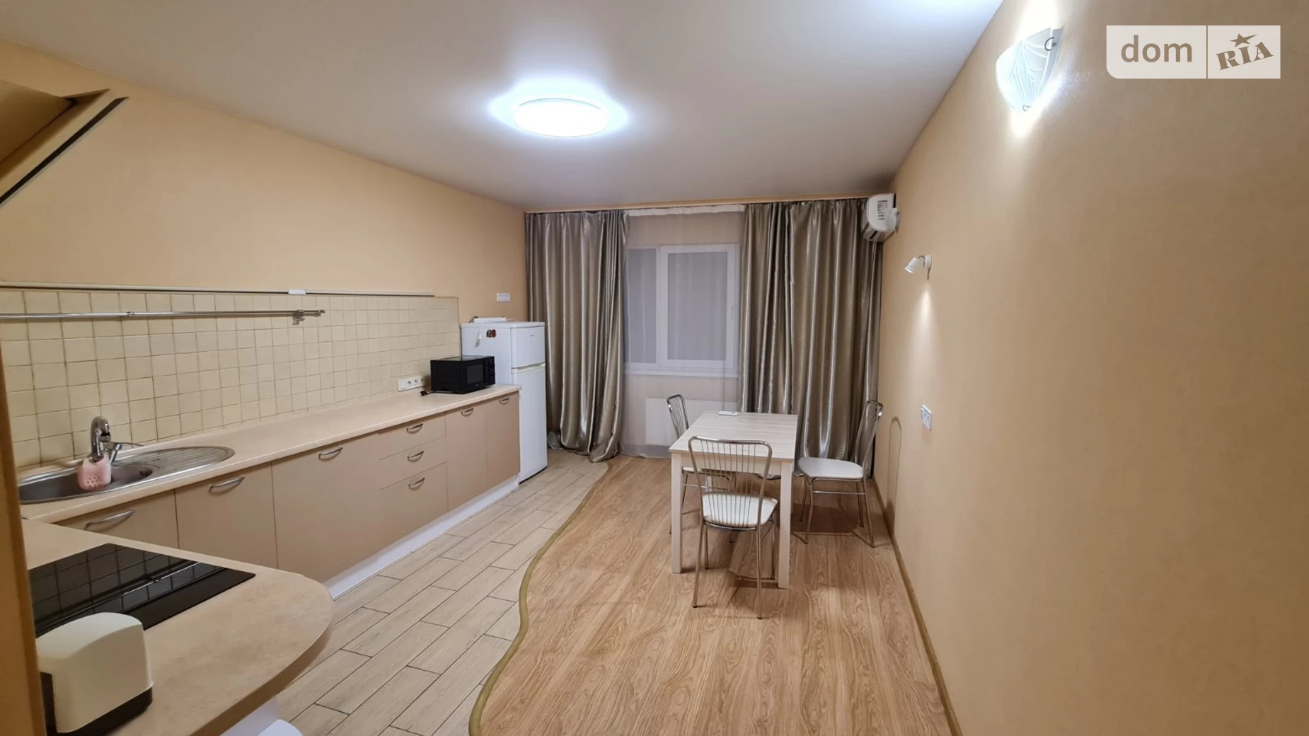 Продається 1-кімнатна квартира 46.2 кв. м у Києві, Харківське шосе, 19Б - фото 2