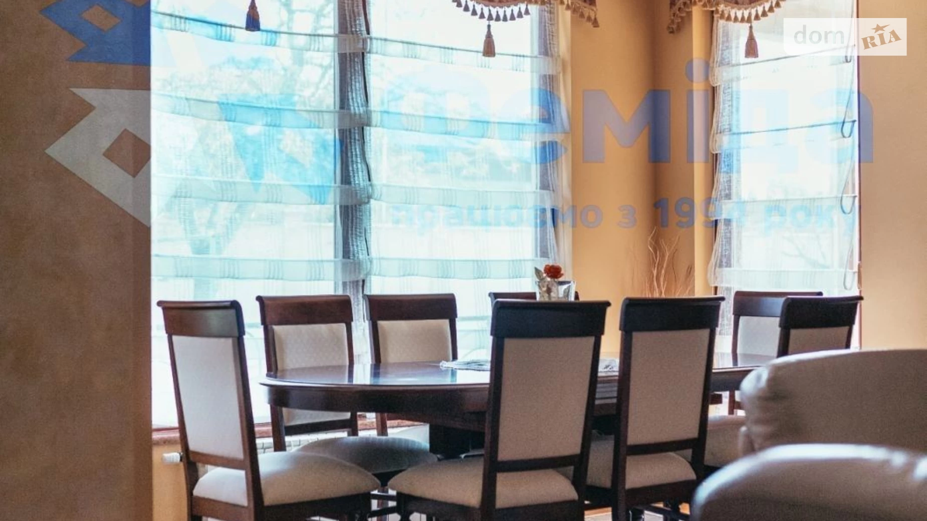 Продается дом на 2 этажа 248 кв. м с садом, цена: 395000 $ - фото 3