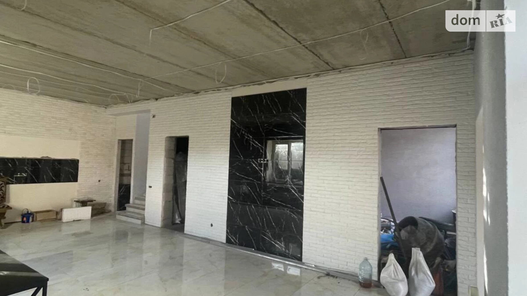Продается дом на 2 этажа 140 кв. м с верандой, цена: 130000 $ - фото 2
