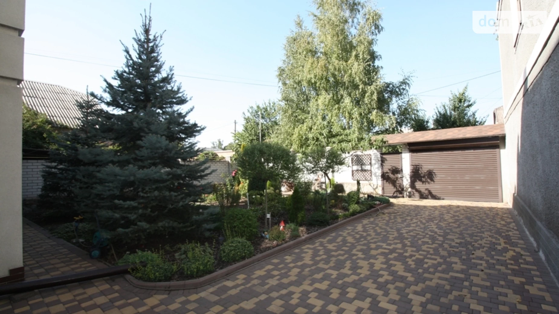 Продается дом на 3 этажа 250 кв. м с террасой, цена: 119999 $ - фото 2