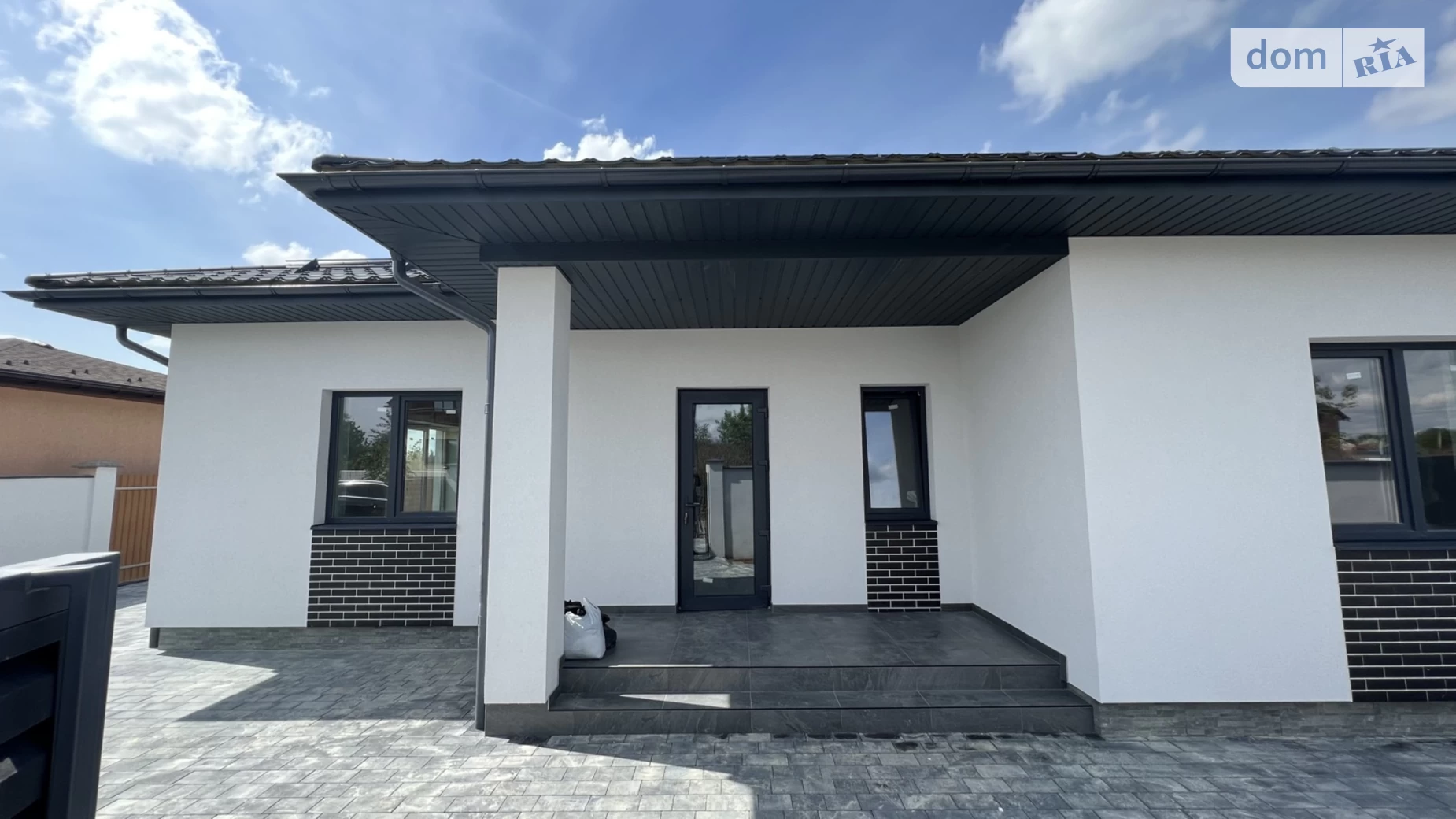 Продается одноэтажный дом 117 кв. м с подвалом, цена: 130000 $ - фото 2