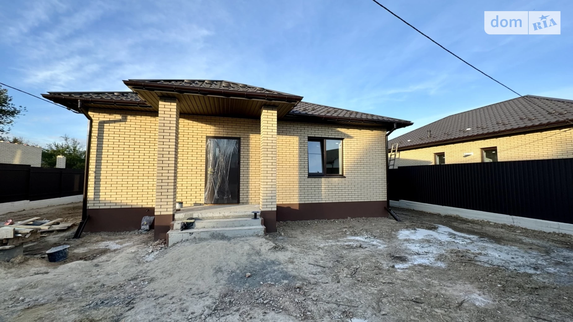 Продається одноповерховий будинок 92 кв. м с басейном, цена: 82000 $ - фото 2