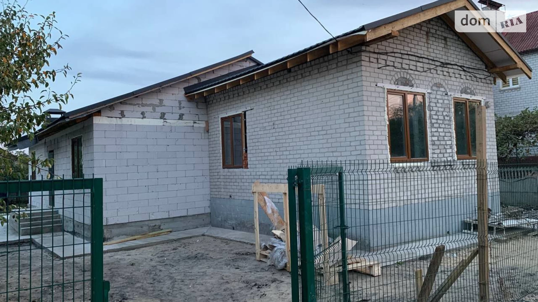 Продается одноэтажный дом 157 кв. м с террасой, цена: 129000 $ - фото 4