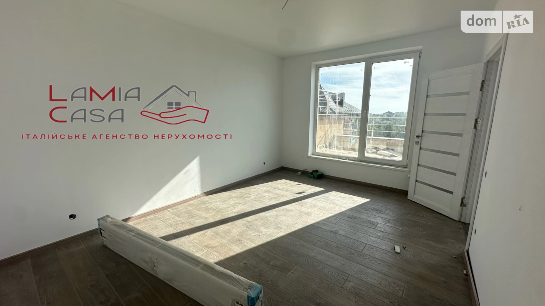 Продается дом на 3 этажа 120 кв. м с бассейном, цена: 95000 $ - фото 3