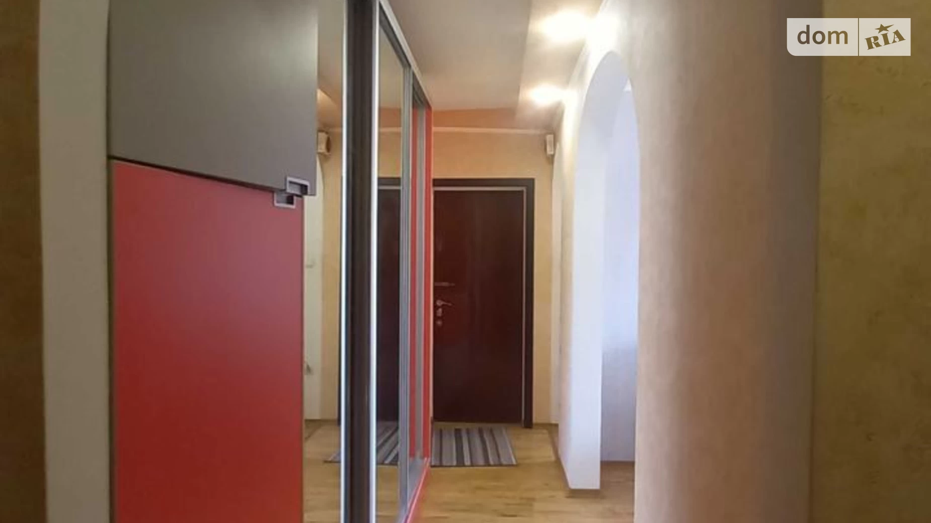 Продается 3-комнатная квартира 64.1 кв. м в Днепре, цена: 50000 $ - фото 2