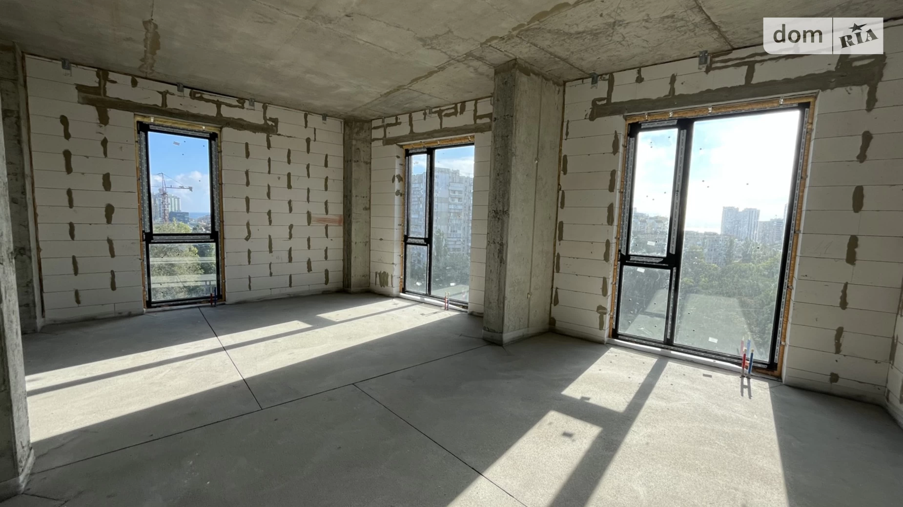 Продается 3-комнатная квартира 72 кв. м в Одессе, ул. Чубаевская, 1 - фото 2