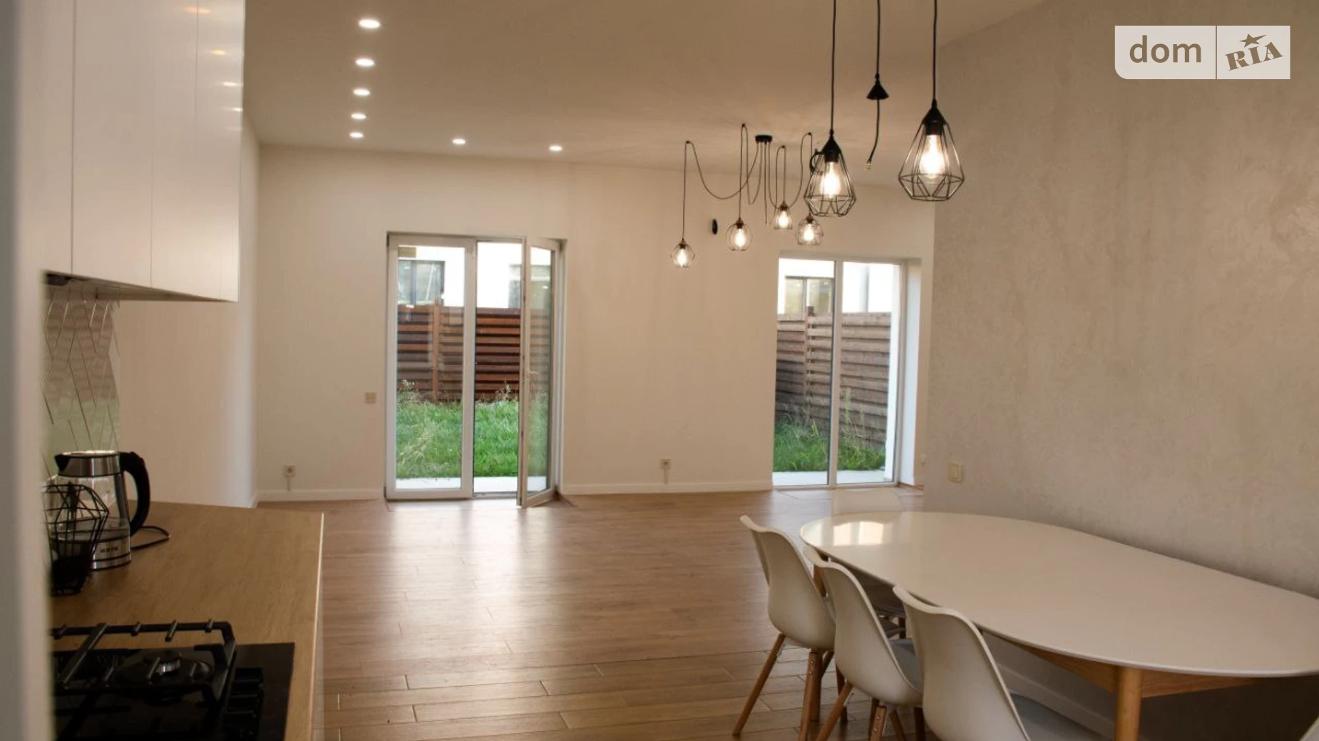 Крихівці (Івано-Франківськ) Таунхаус Noble House, цена: 177000 $ - фото 2