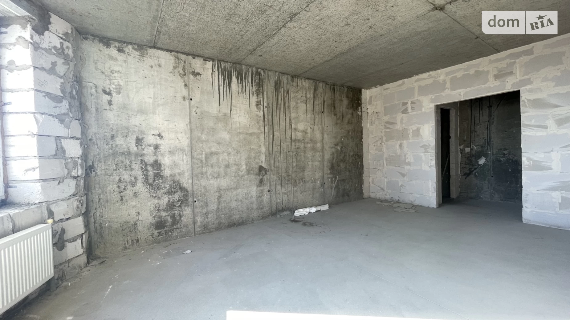 Продается 1-комнатная квартира 58 кв. м в Черноморске, ул. Парусная - фото 3