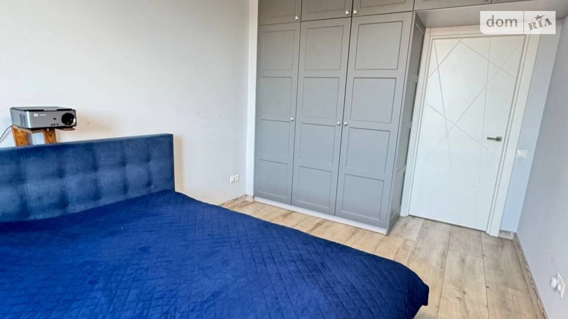 Продается 2-комнатная квартира 59.5 кв. м в Ирпене, ул. Университетская(Карла Маркса), 3/15 - фото 4