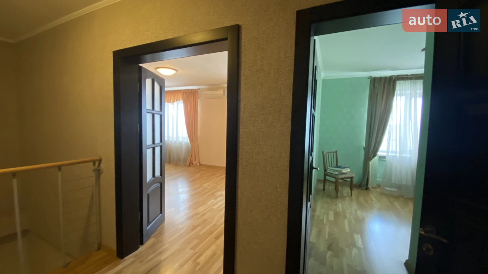 Продается 3-комнатная квартира 114.2 кв. м в Буче, ул. Садовая, 7Б - фото 2